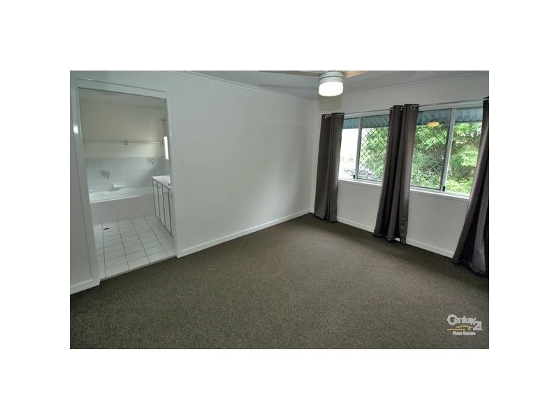 4 / 137 Tepequar Drive, Maroochydore QLD 4558