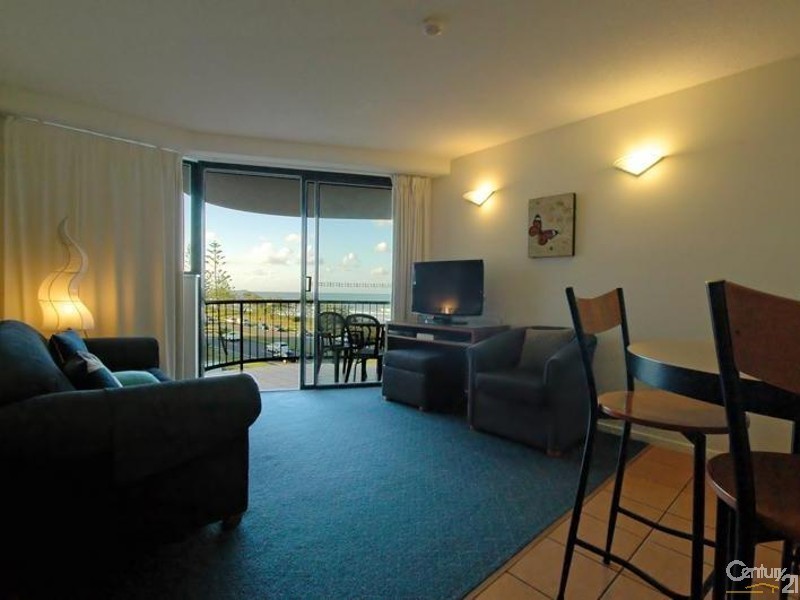 18/136-138 ‘Ocean Boulevard’ Alexandra Parade, Alexandra Headland QLD 4572