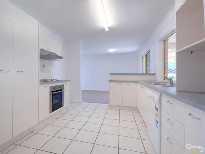 6 Riverbreeze Way, Kuluin QLD 4558