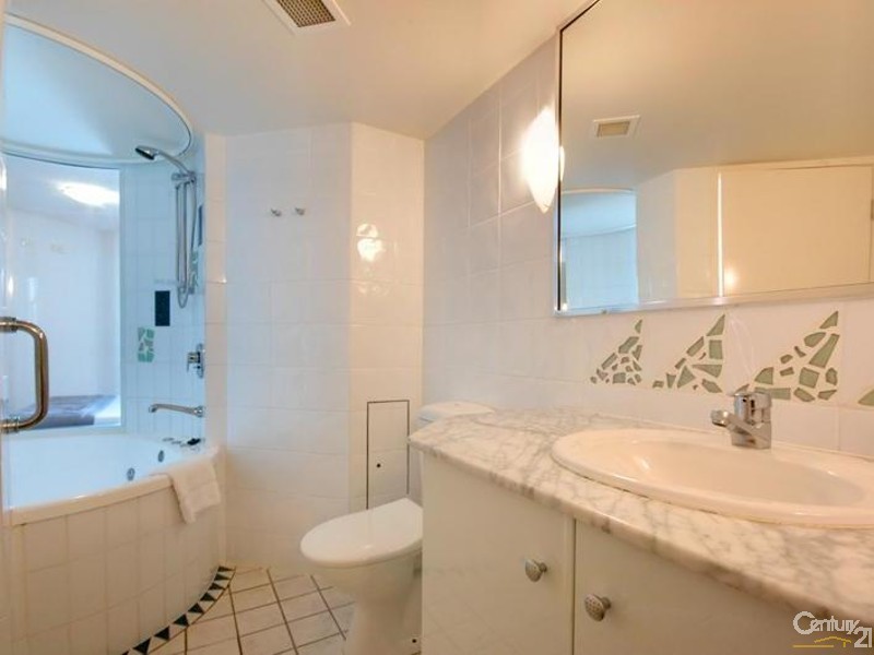 613/7 Venning Street, Mooloolaba QLD 4557