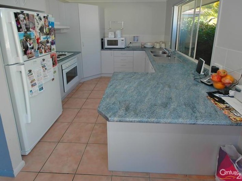 12 Carib Court, Mountain Creek QLD 4557