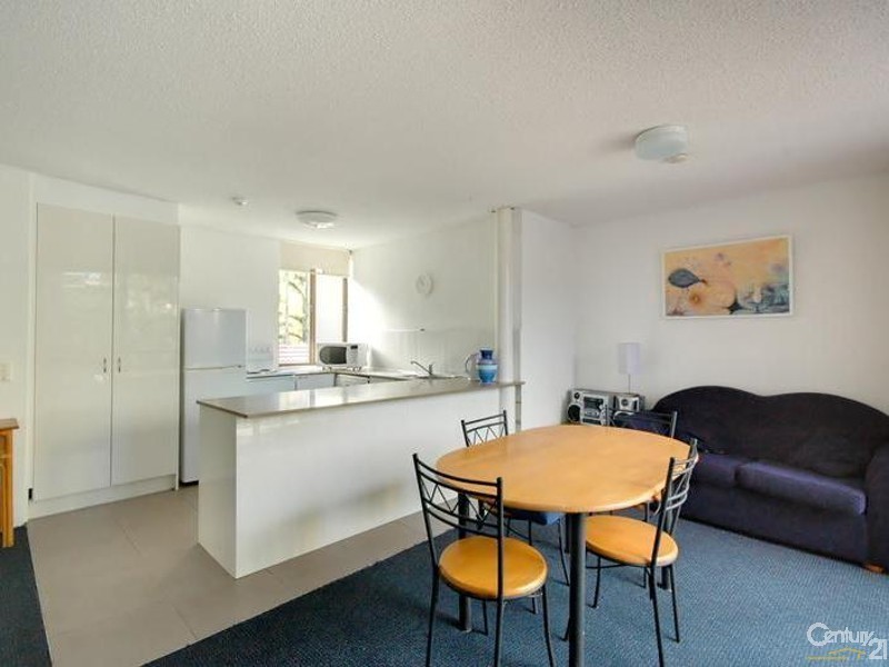 3/2 MYLOS Maroubra Street, Maroochydore QLD 4558