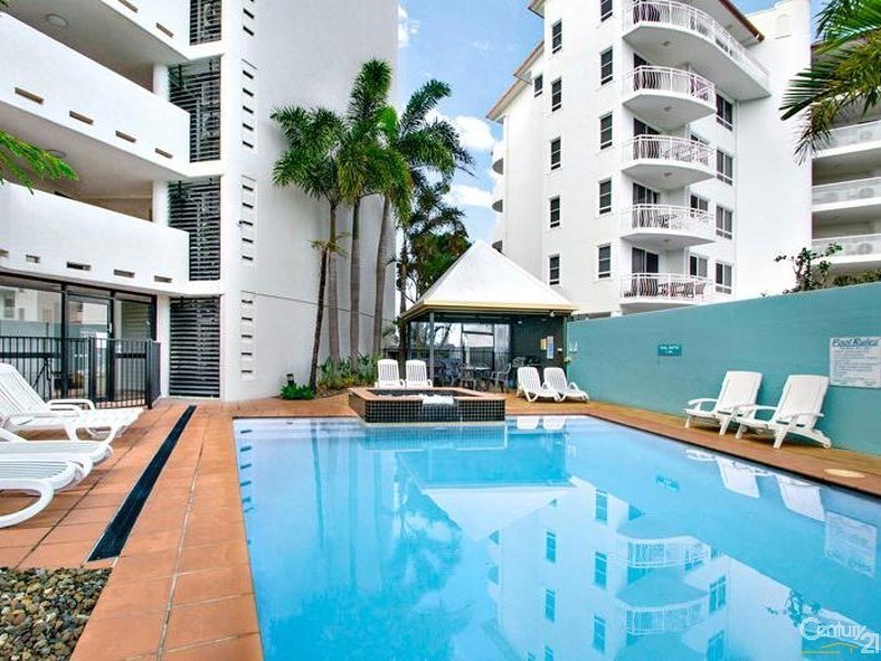 2/136-138 OCEAN BOULEVARD Alexandra Parade, Alexandra Headland QLD 4572