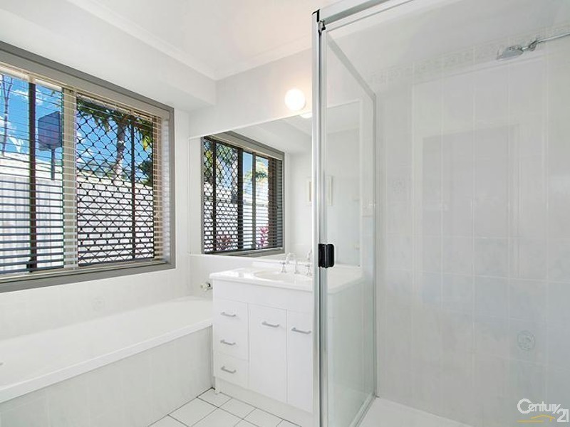 238 Karawatha Drive, Buderim QLD 4556