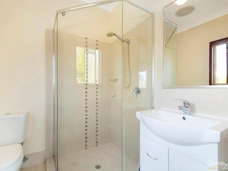 6 Kona Court, Mountain Creek QLD 4557