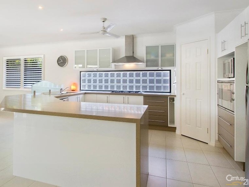 13 Leah Close, Buderim QLD 4556