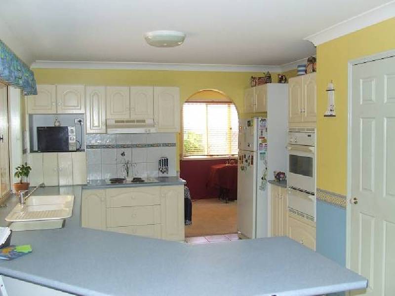 19 Moreton View Parade, Redland Bay QLD 4165