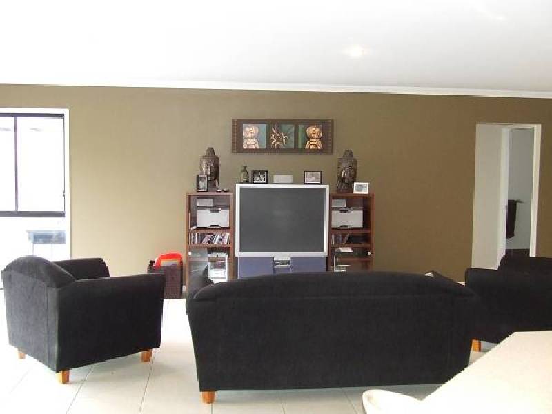 42 Bedarra Street, Redland Bay QLD 4165