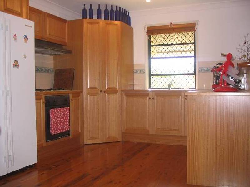 121 Cane Street, Redland Bay QLD 4165