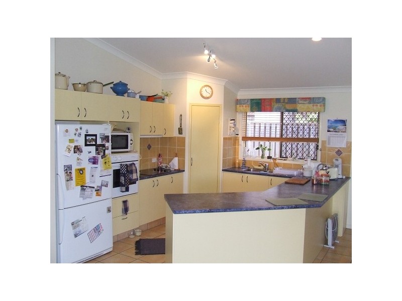 38 Penzance Drive, Redland Bay QLD 4165