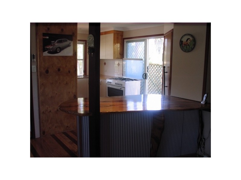 42 Rusbrook Street, Redland Bay QLD 4165