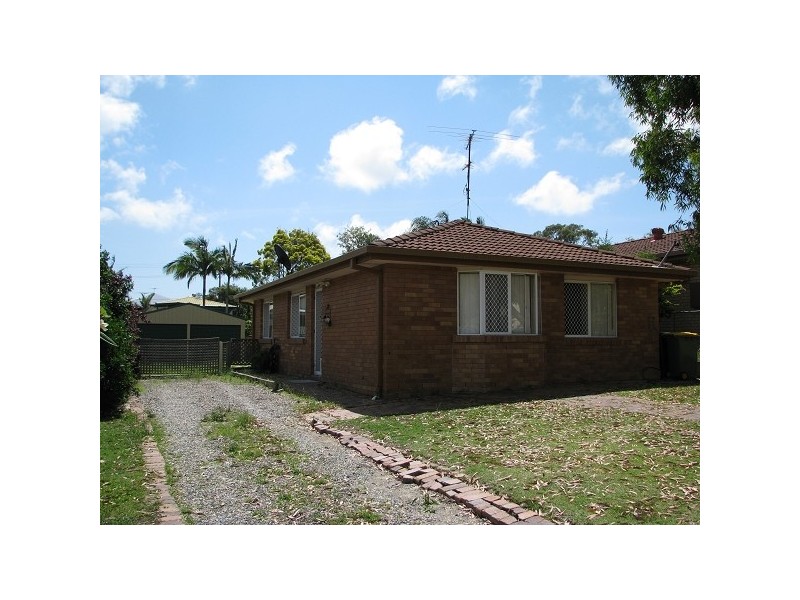 12 Wilkie Street, Redland Bay QLD 4165