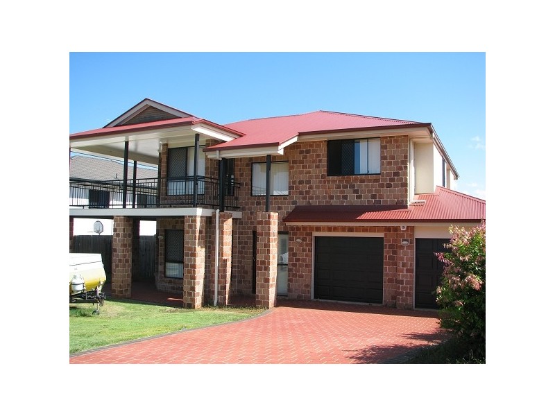 31 Attenborough Circuit, Redland Bay QLD 4165