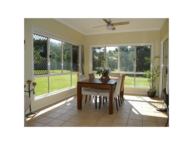 5 Malcomia Street, Redland Bay QLD 4165