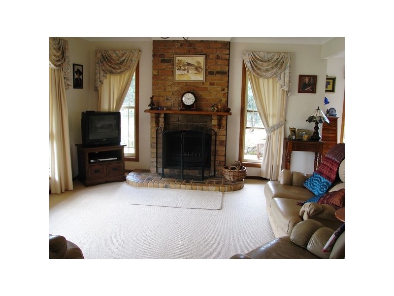 3 Viewfield Street, Redland Bay QLD 4165