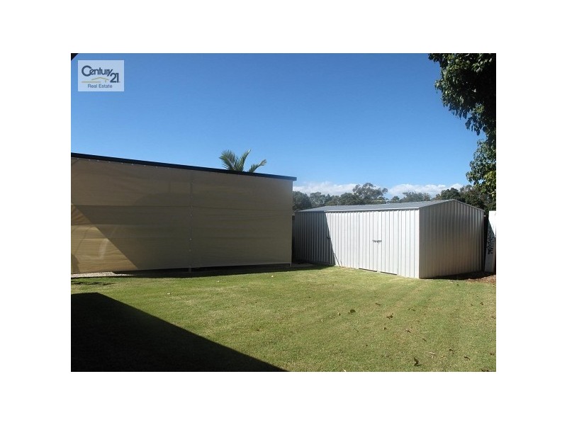 17 Mashie Place, Redland Bay QLD 4165
