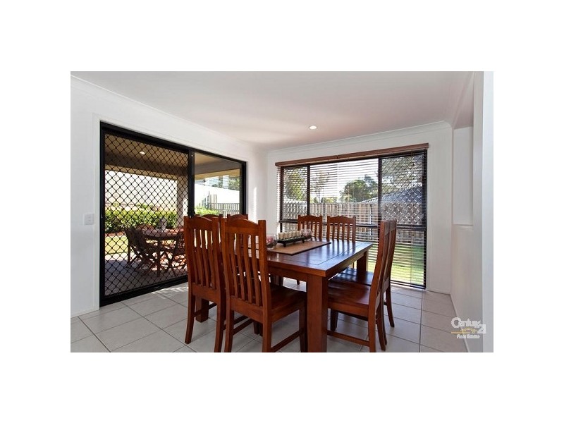 23 Aqua Crescent, Redland Bay QLD 4165