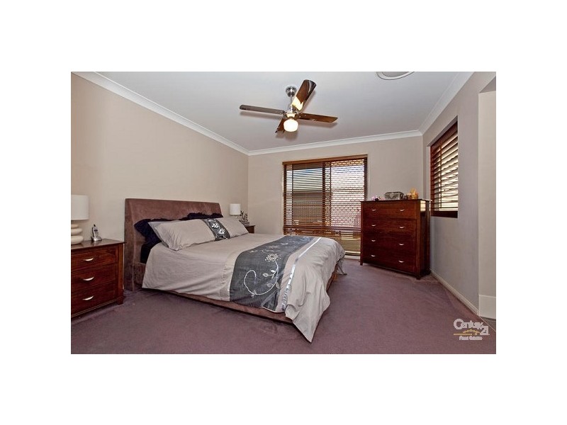 3 Cole Street, Redland Bay QLD 4165