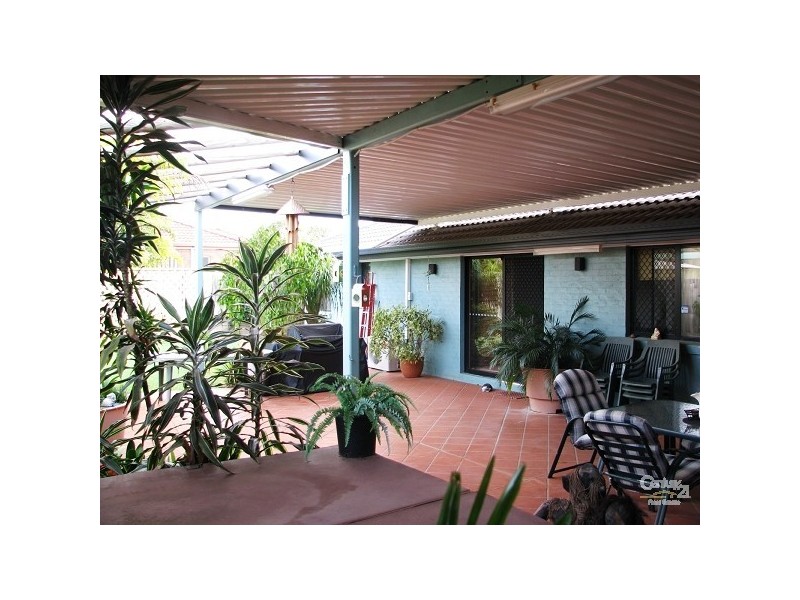 2 Westburn Court, Redland Bay QLD 4165