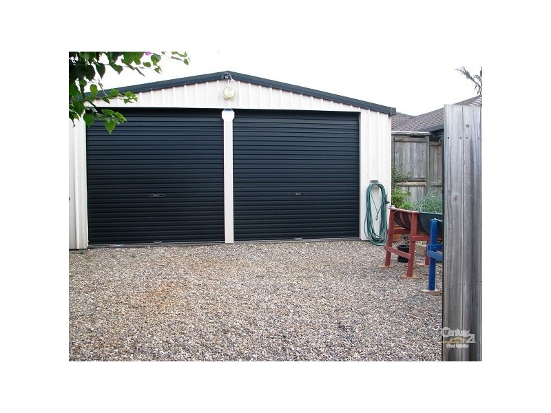 2 Westburn Court, Redland Bay QLD 4165