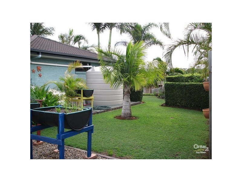 2 Westburn Court, Redland Bay QLD 4165