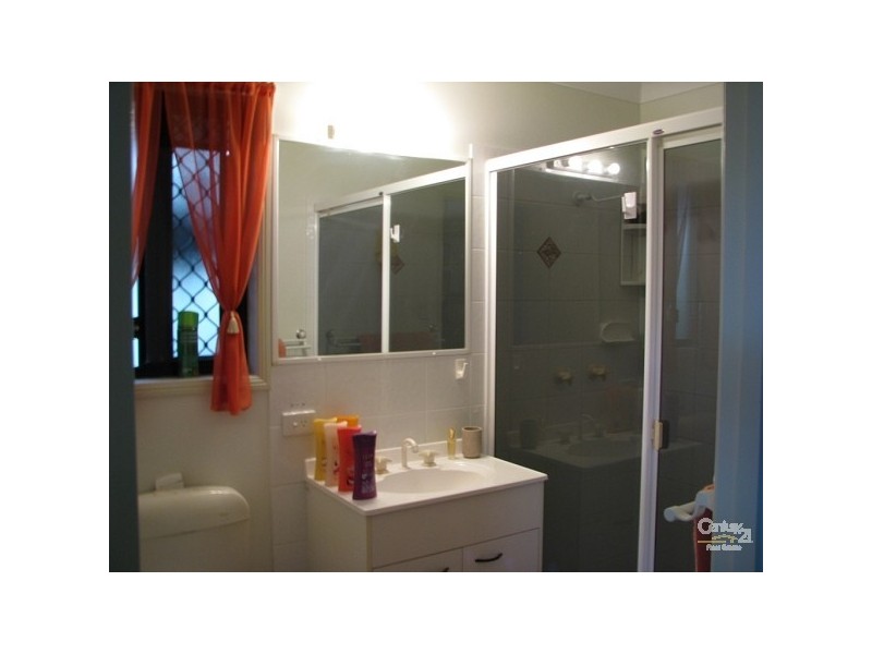 2 Westburn Court, Redland Bay QLD 4165