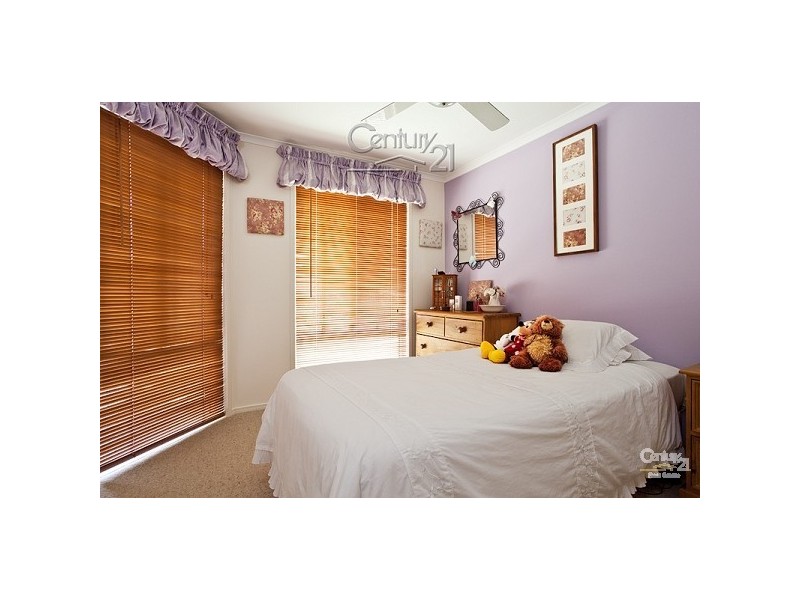 31 Pinelands cct, Redland Bay QLD 4165