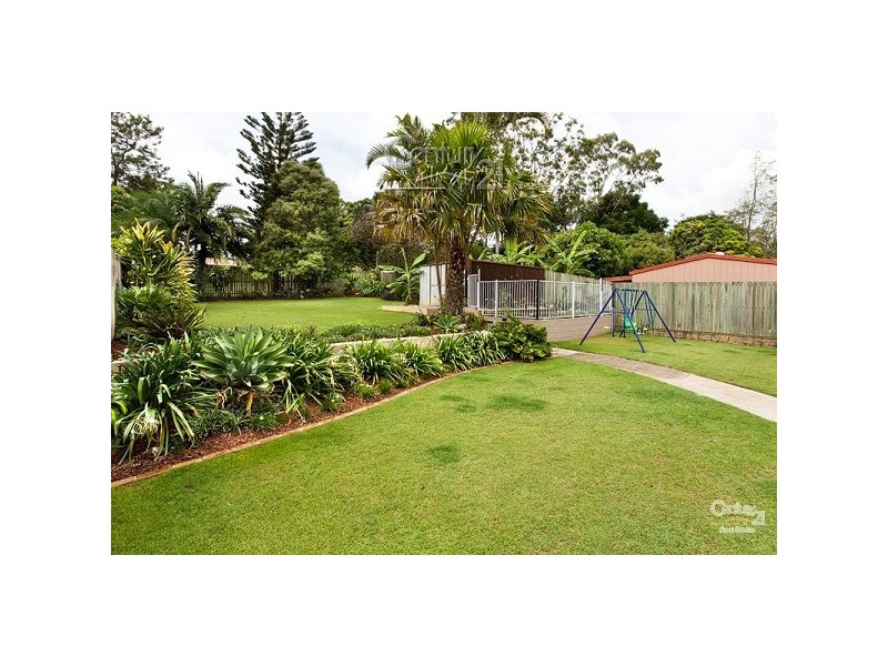224 Main St, Redland Bay QLD 4165