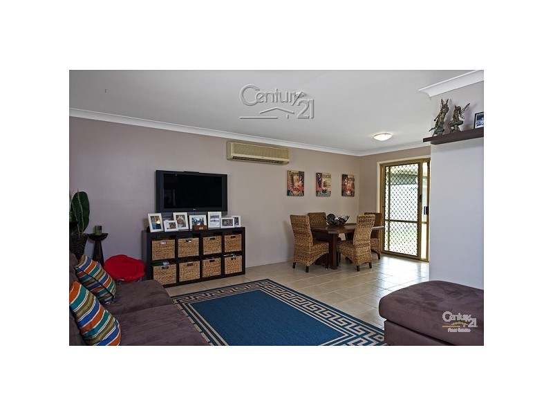 224 Main St, Redland Bay QLD 4165