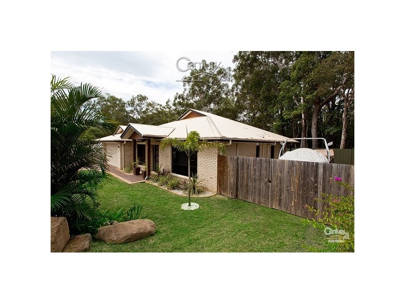 20 Emperor Drive, Redland Bay QLD 4165