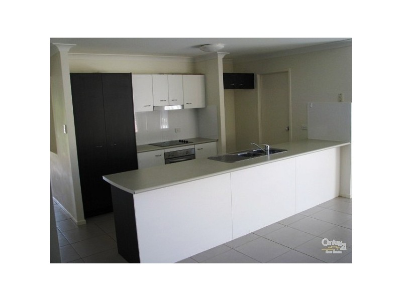 4 St Bees Close, Redland Bay QLD 4165