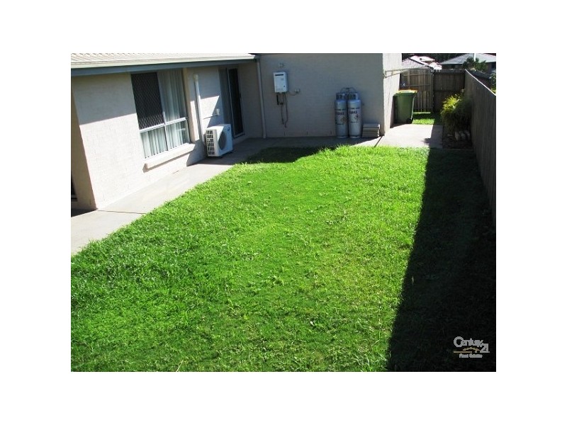 4 St Bees Close, Redland Bay QLD 4165