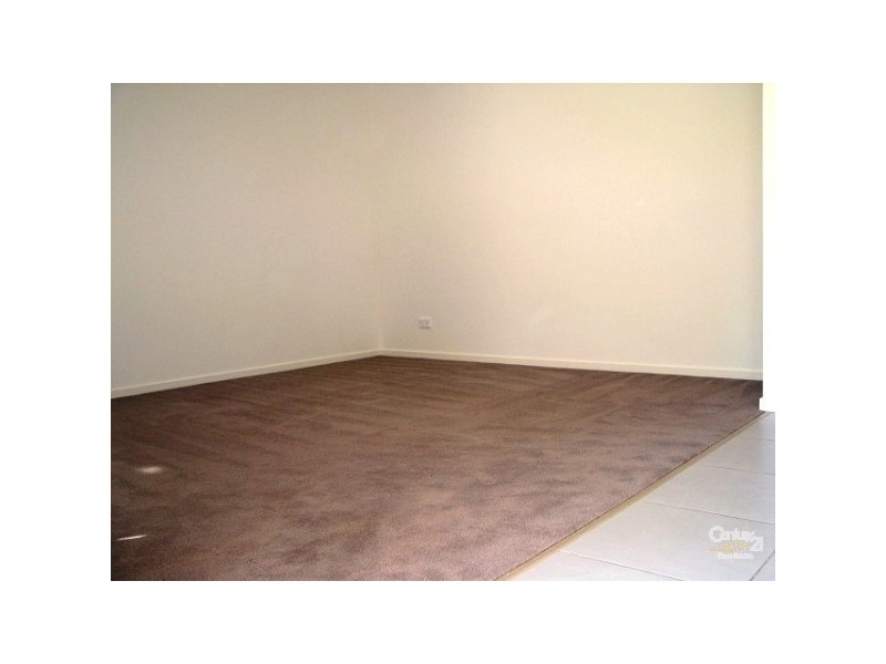 4 St Bees Close, Redland Bay QLD 4165