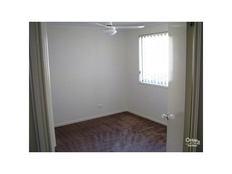 4 St Bees Close, Redland Bay QLD 4165