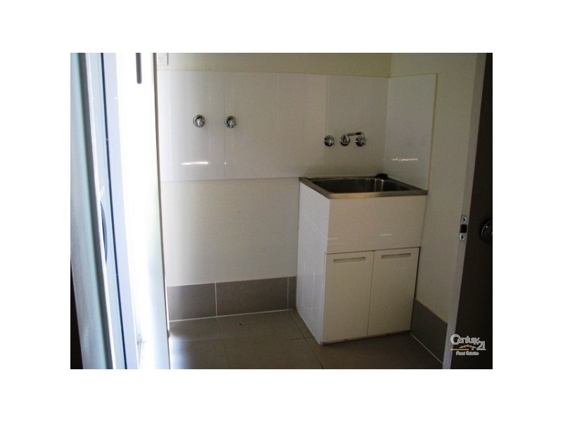 4 St Bees Close, Redland Bay QLD 4165