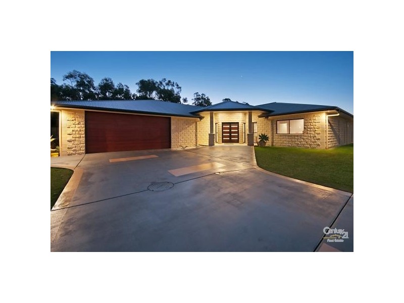 70 – 72 Emperor Drive, Redland Bay QLD 4165