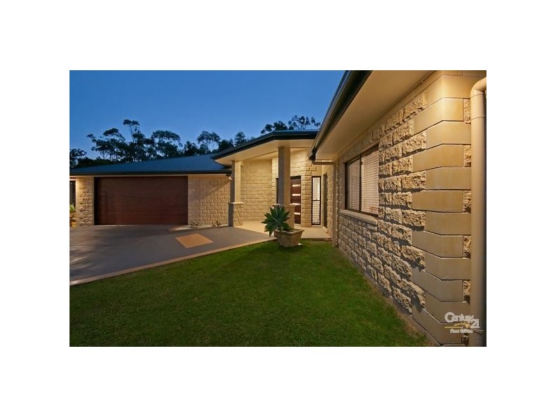 70 – 72 Emperor Drive, Redland Bay QLD 4165