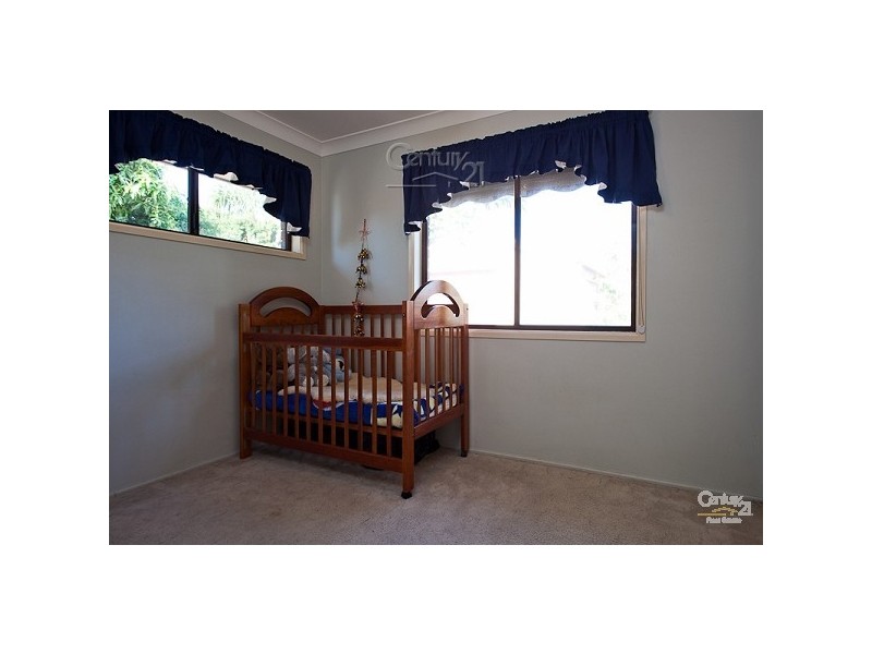 8 Holz Street, Victoria Point QLD 4165
