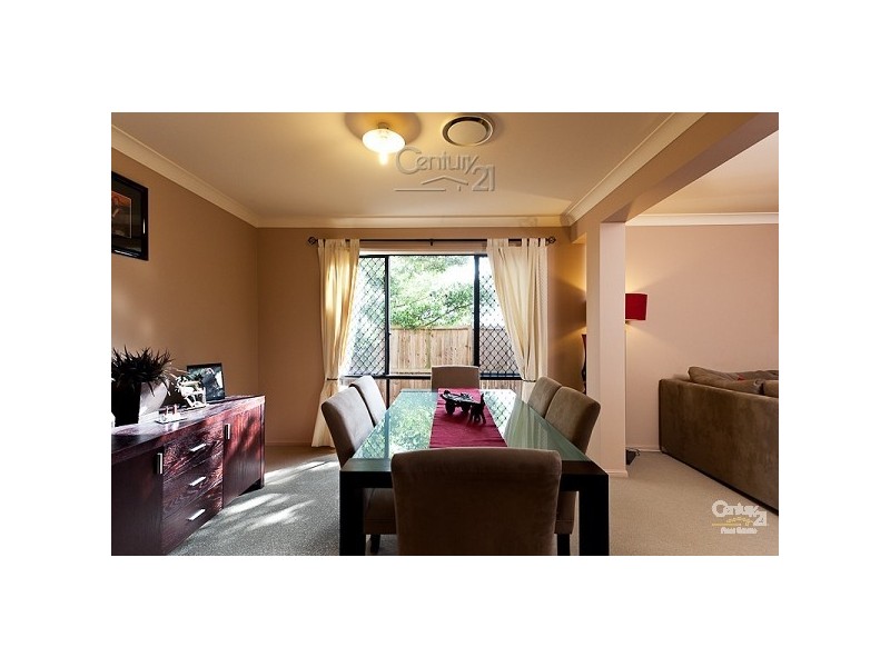 1 Panorama Ct, Redland Bay QLD 4165