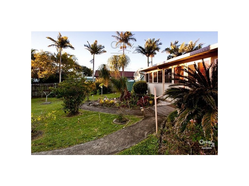 105 Cane Street, Redland Bay QLD 4165