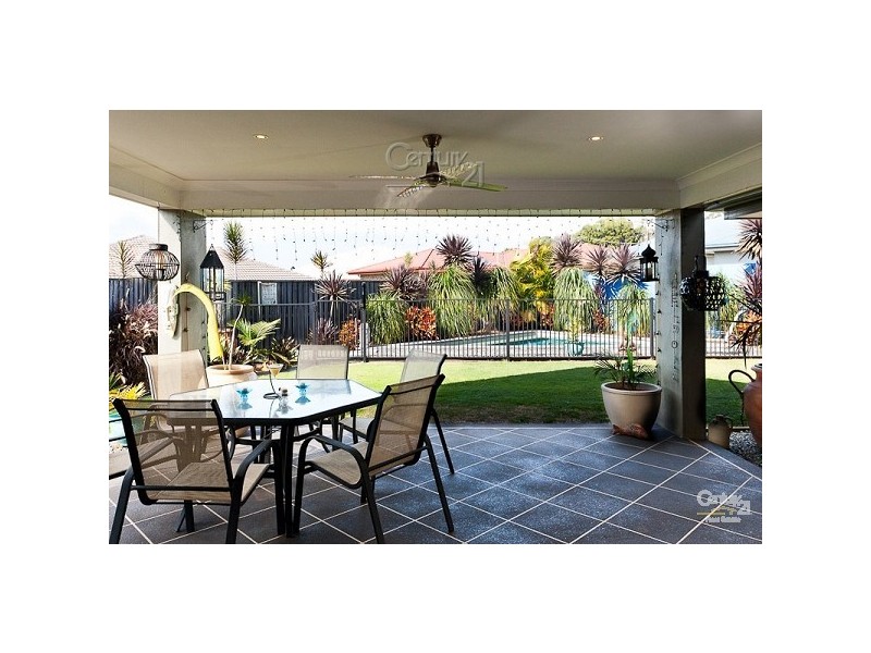 9 Syracuse Street, Redland Bay QLD 4165