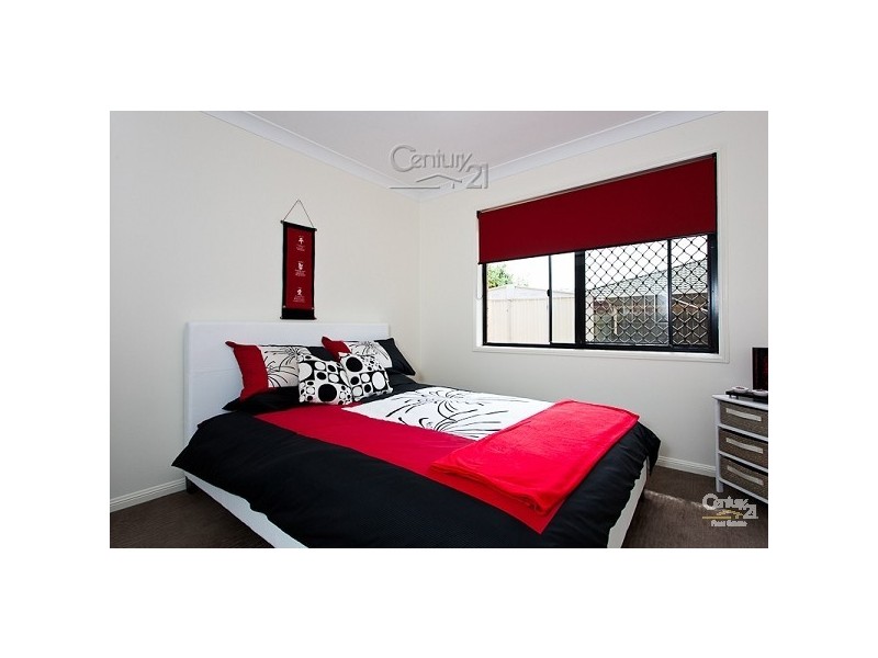 4 Mathison Court, Redland Bay QLD 4165