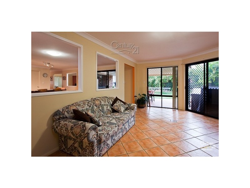 3 Twinspur Court, Victoria Point QLD 4165