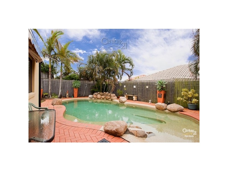 18 Brookvale Drive, Victoria Point QLD 4165