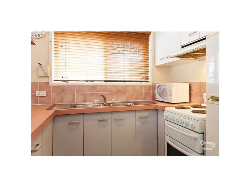 193 Cane Street, Redland Bay QLD 4165
