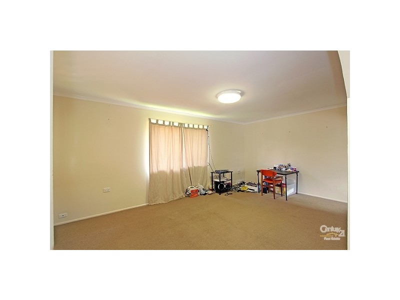 132 Dart Street, Redland Bay QLD 4165