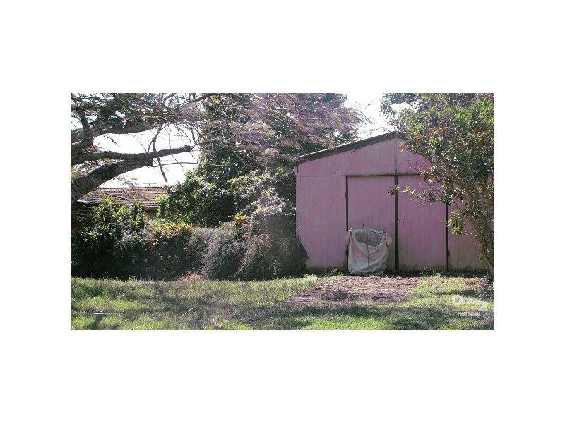 15 Marine St, Redland Bay QLD 4165