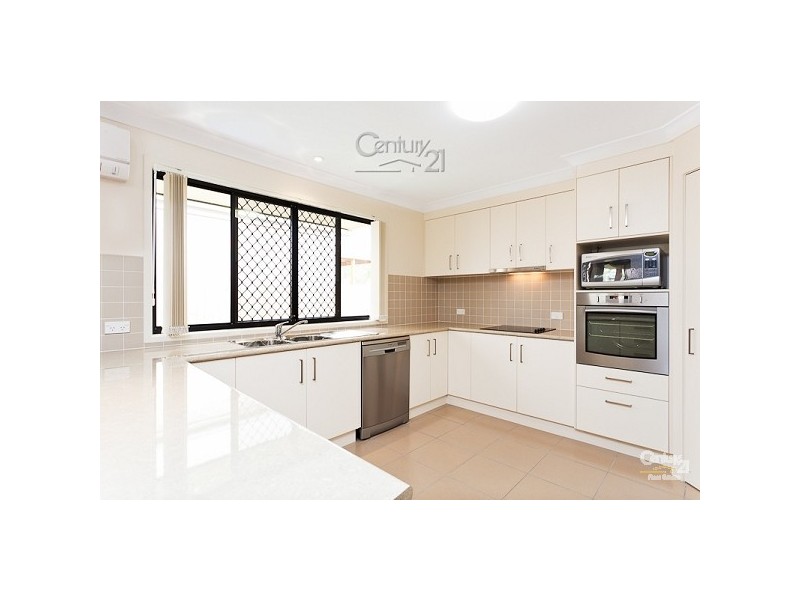 53 Emperor Drive, Redland Bay QLD 4165