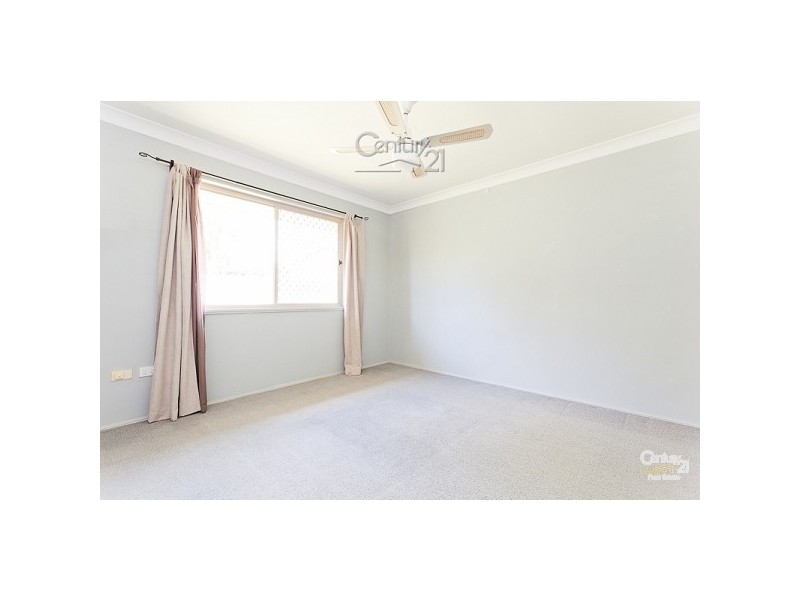 10 Putter Place, Redland Bay QLD 4165