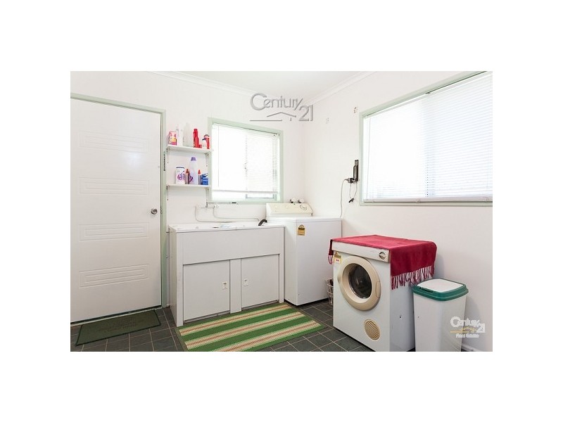 32 Vine Street, Redland Bay QLD 4165